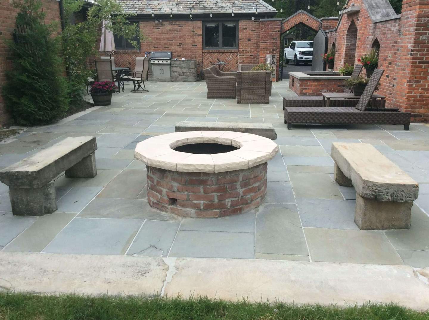Outdoor Living Spaces 63 Scaled